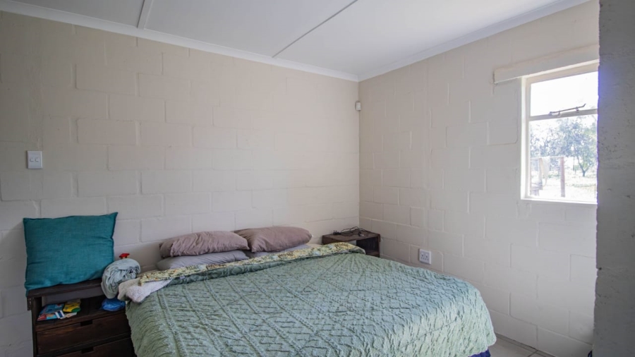 3 Bedroom Property for Sale in Hooikraal Western Cape